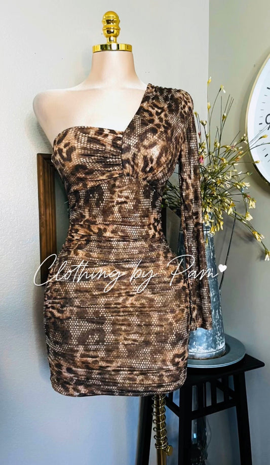 ANIMAL PRINT MINI DRESS
