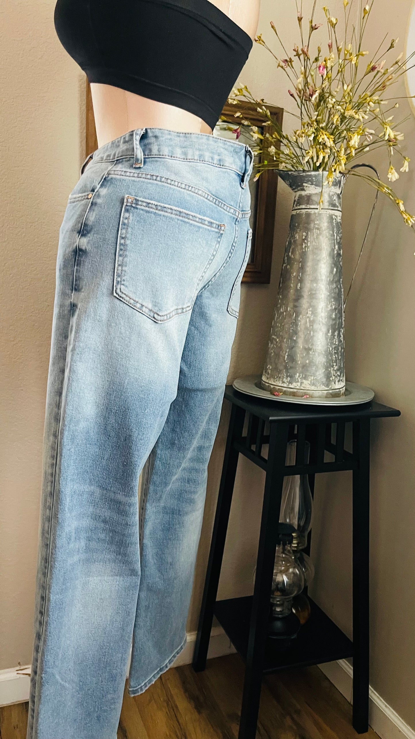 REGULAR FLARE JEANS