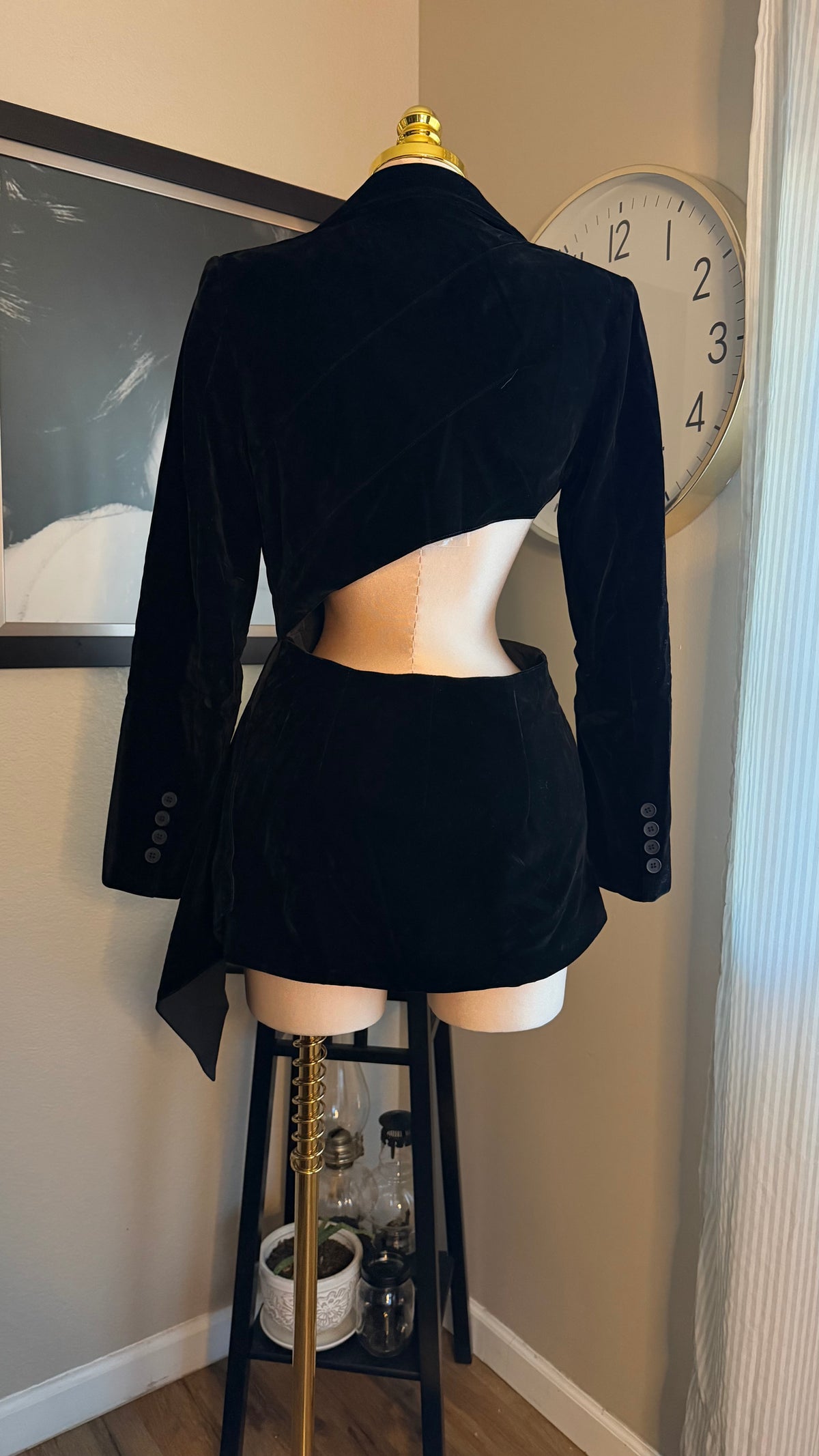 VELVET BLACK JACKET
