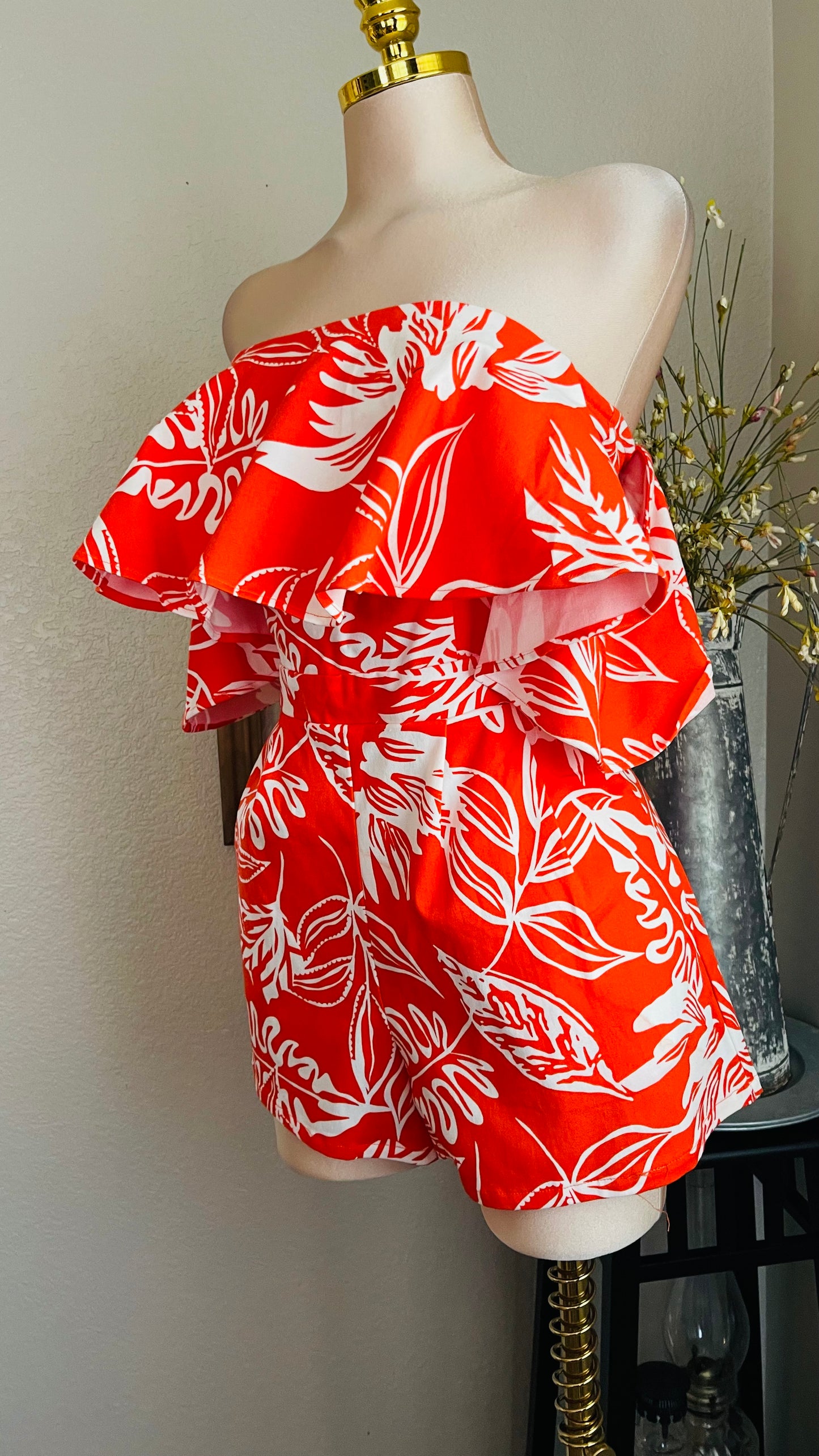 FULL ORANGE ROMPER