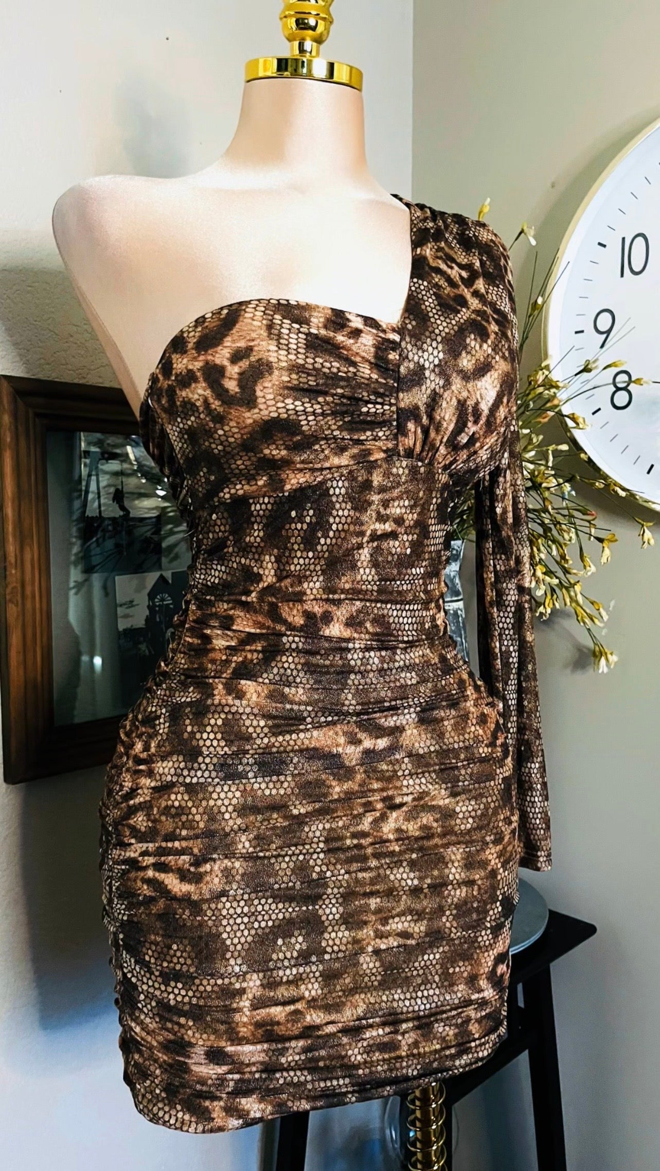 ANIMAL PRINT MINI DRESS