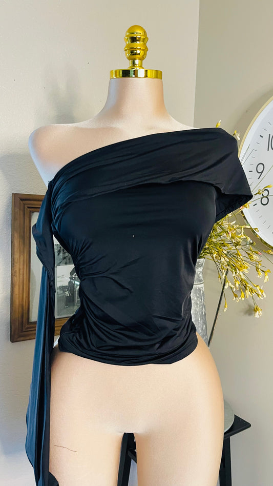 BLACK ONE SHOULDER