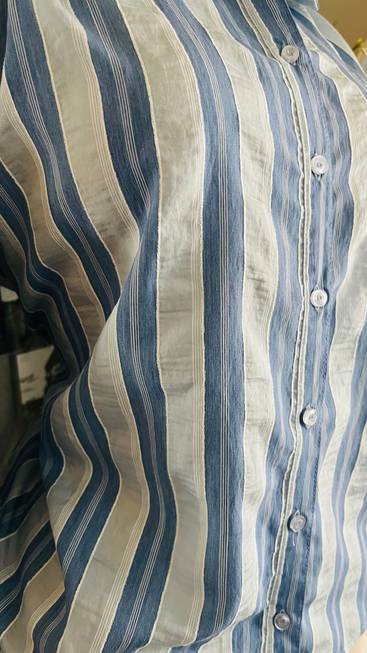 LIGHT BLUE STRIPES TSHIRT
