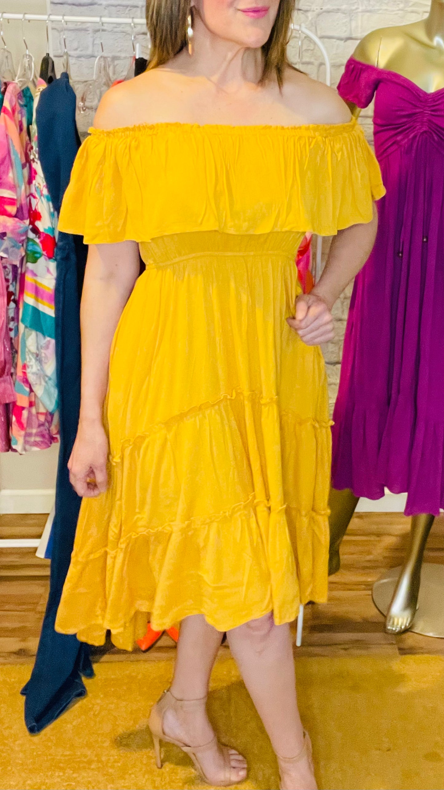 VESTIDO MOSTAZA