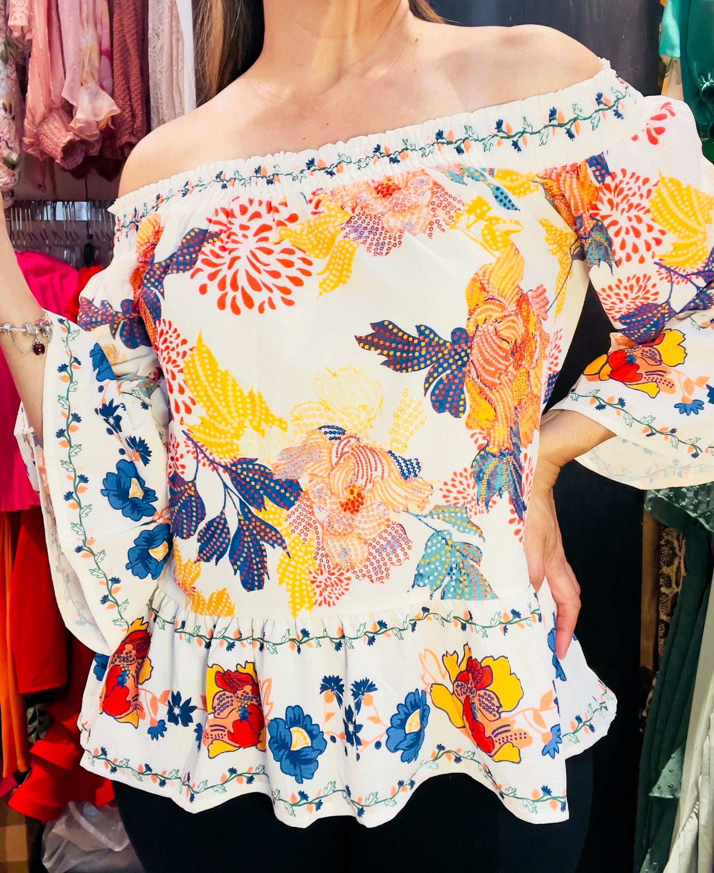 BLUSA DISENO FLORAL