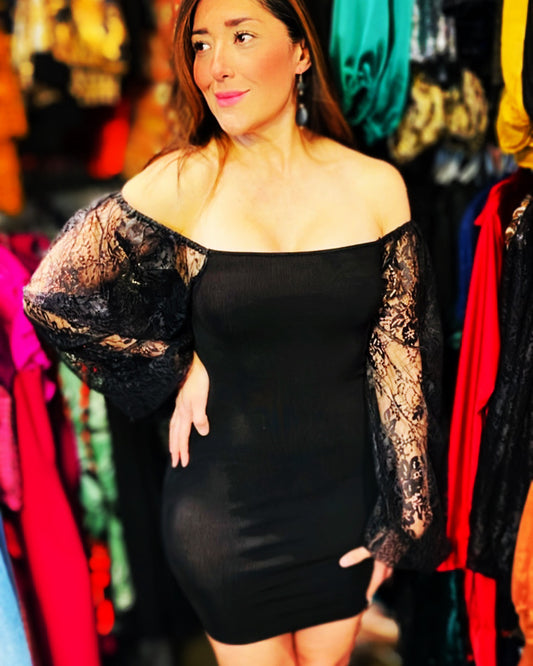 VESTIDO MANGA ENCAJE