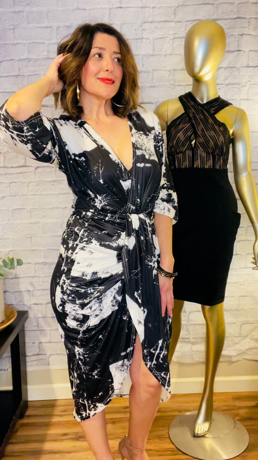 WHITE AND BLACK DRESS