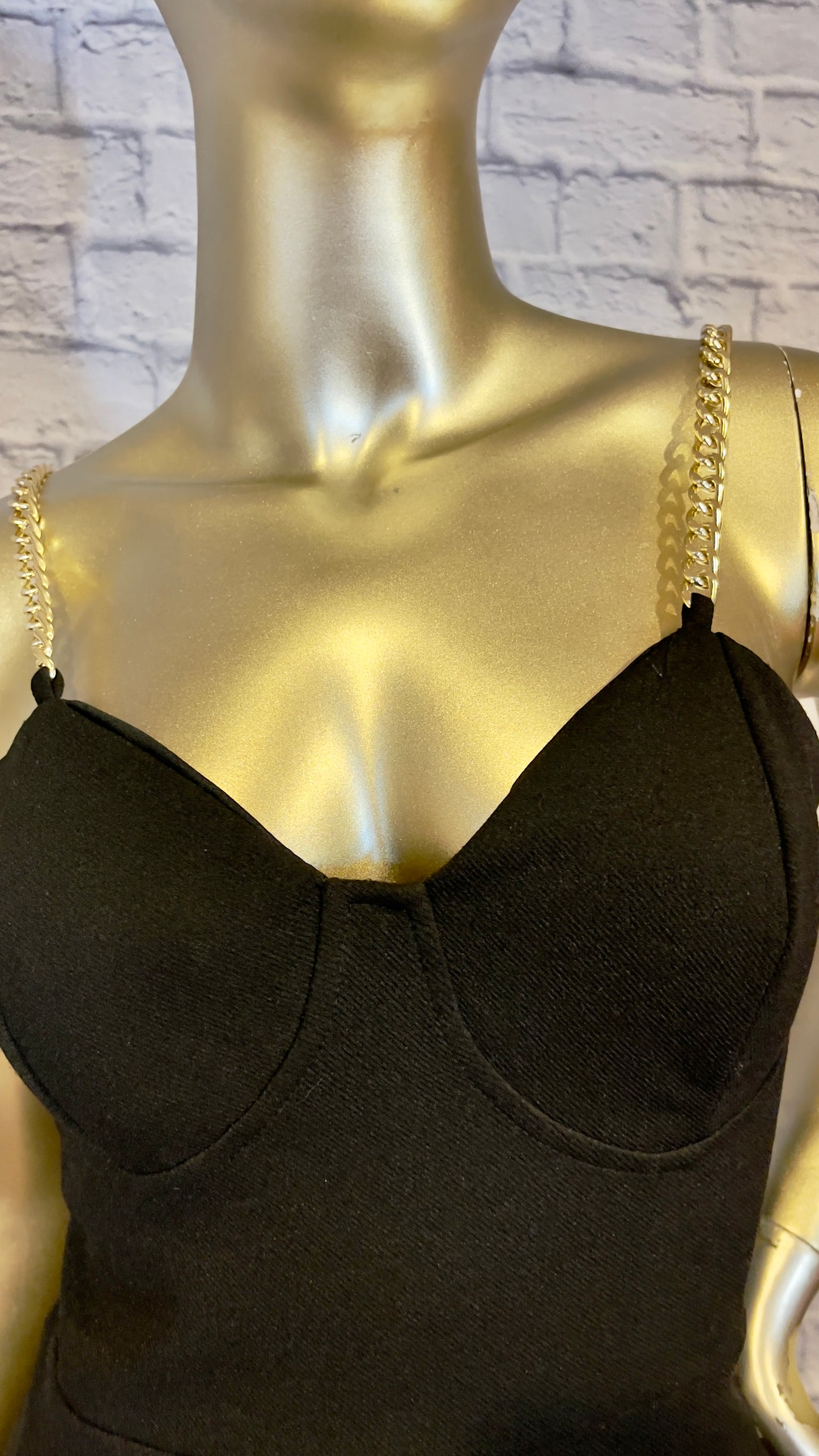 VESTIDO TIRANTE CADENA