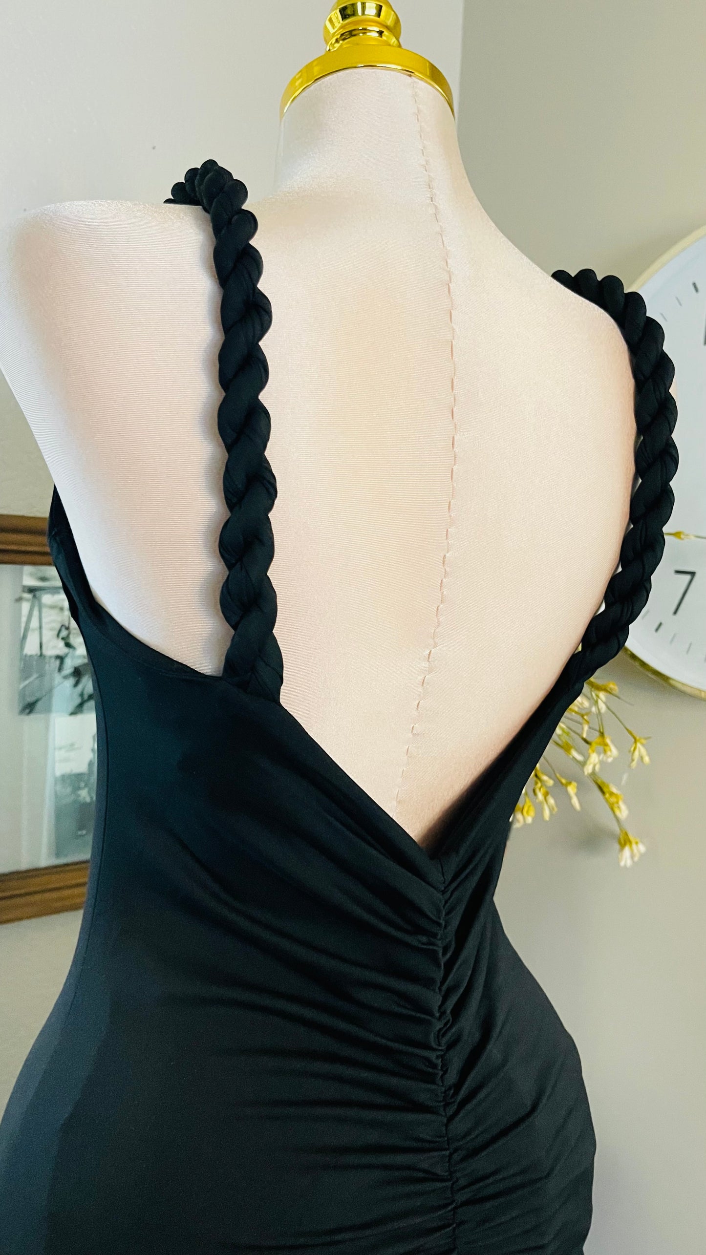 TWIST SHOULDERS LONG DRESS