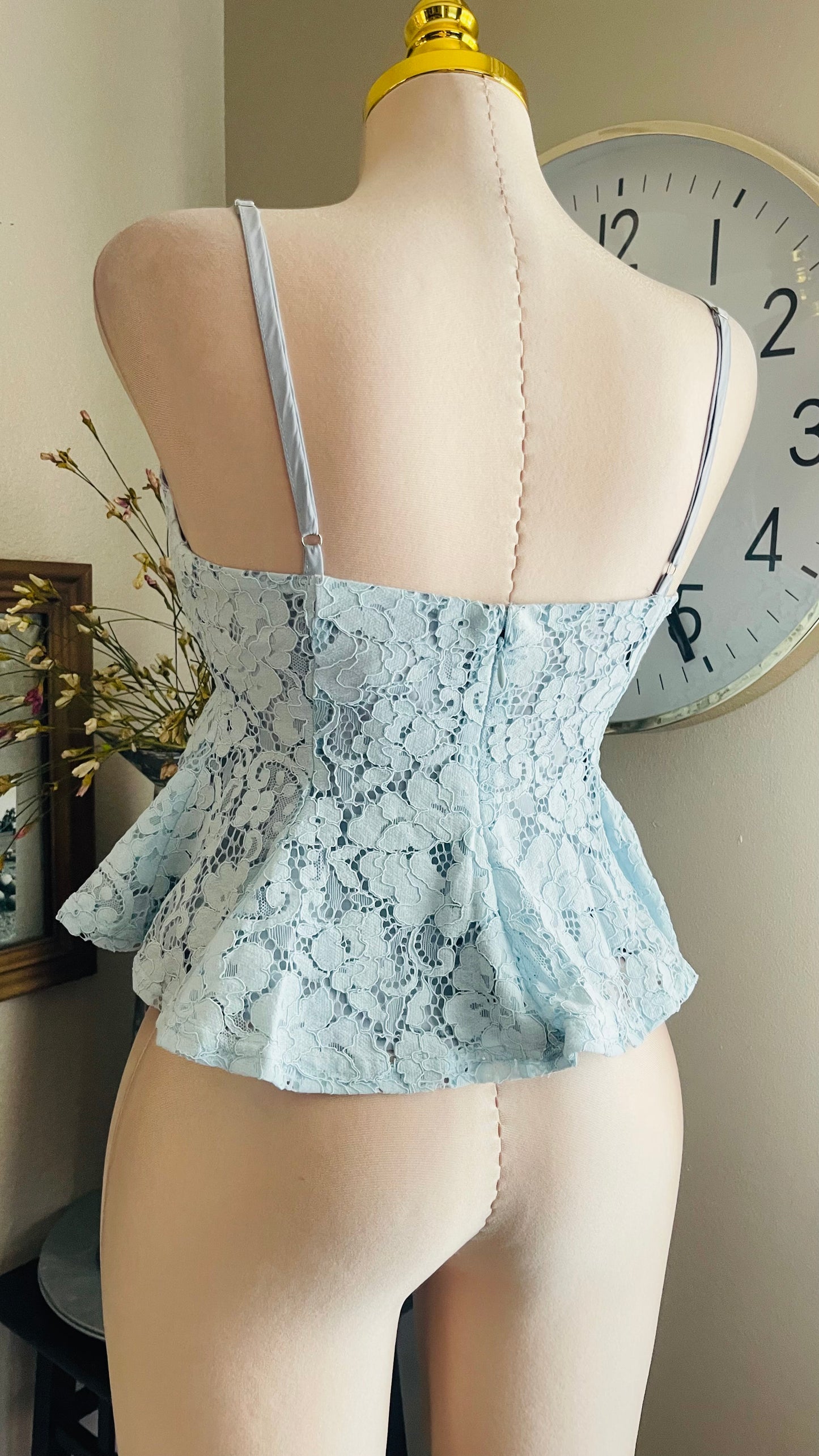 BLUE LACE TOP