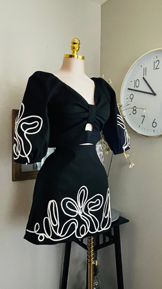 EMBROIDERY BLACK SET