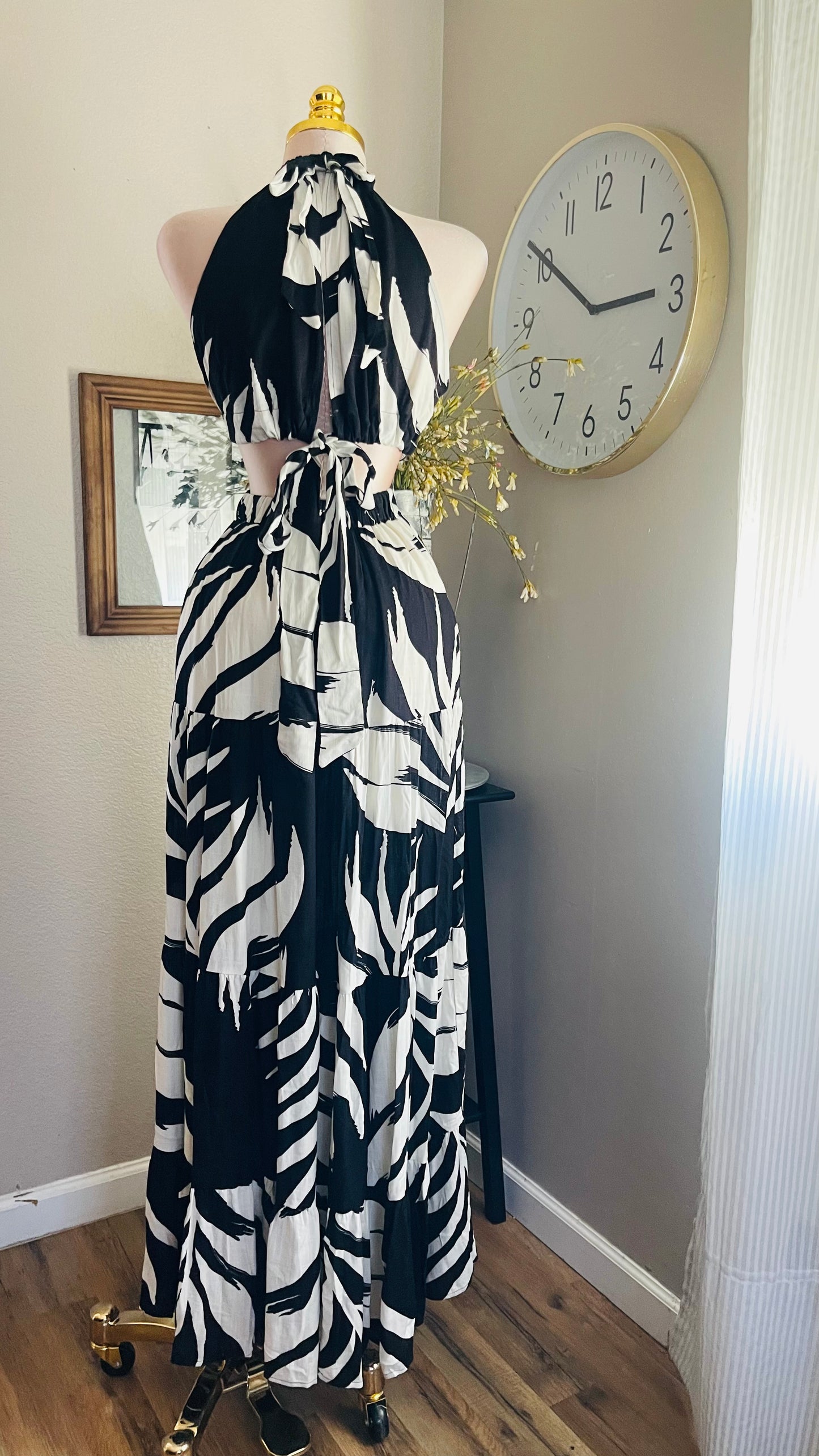 BLACK FLORAL LONG DRESS
