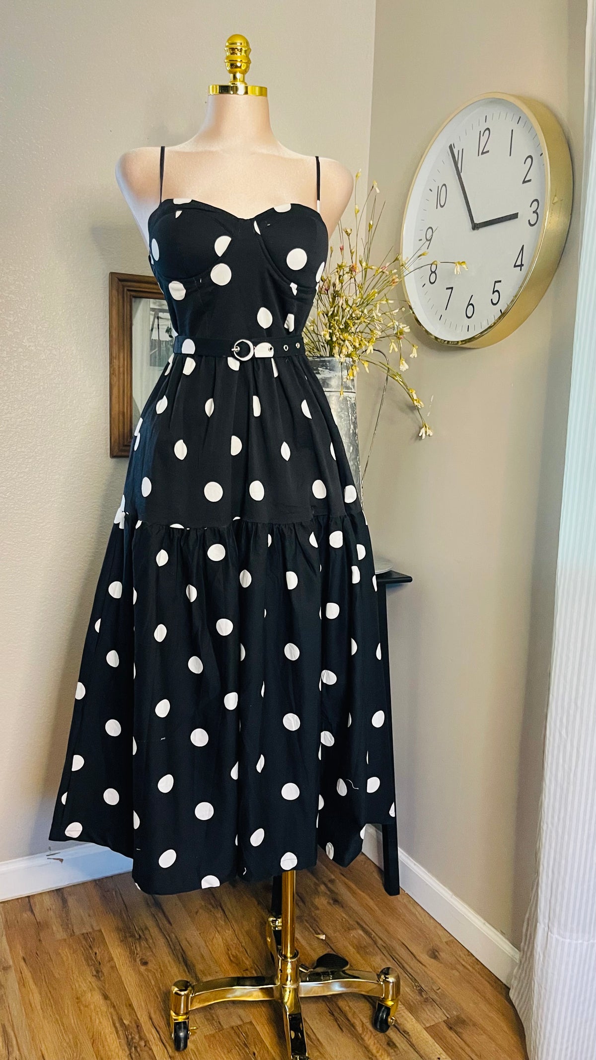 WHITE DOTS CIRCULAR DRESS