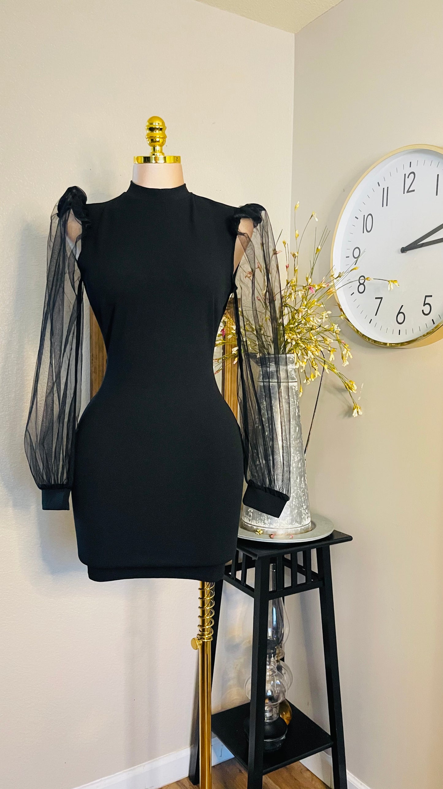 MESH LONG SLEEVE DRESS