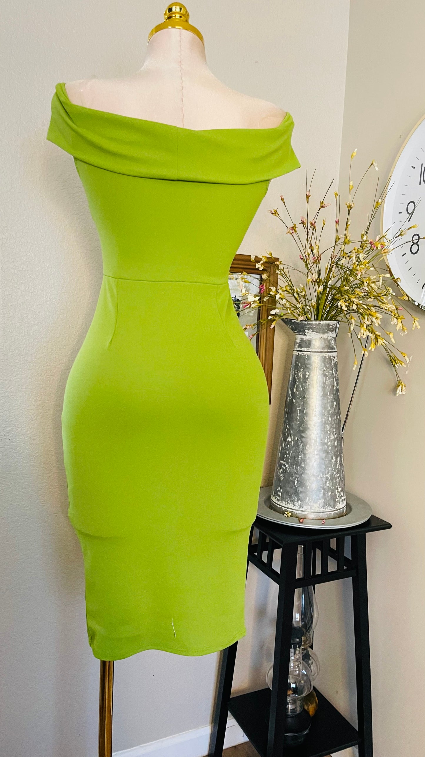 GREEN APPLE COLOR DRESS