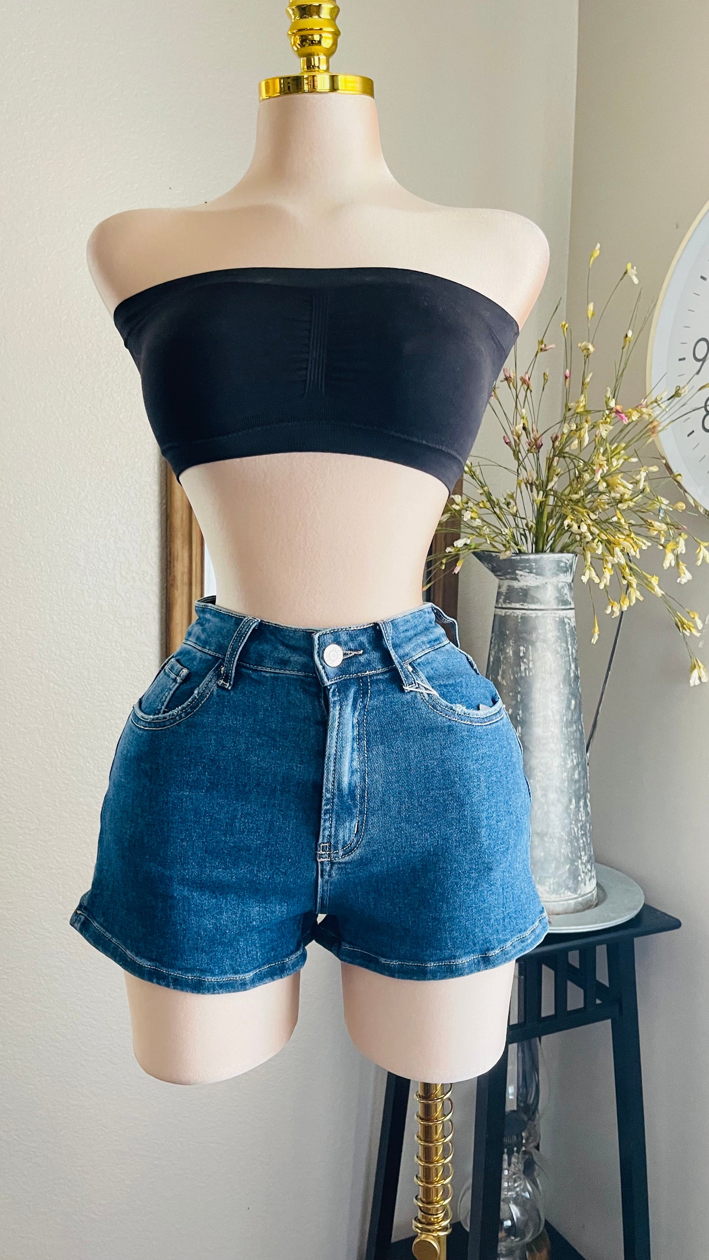 MINI SHORT