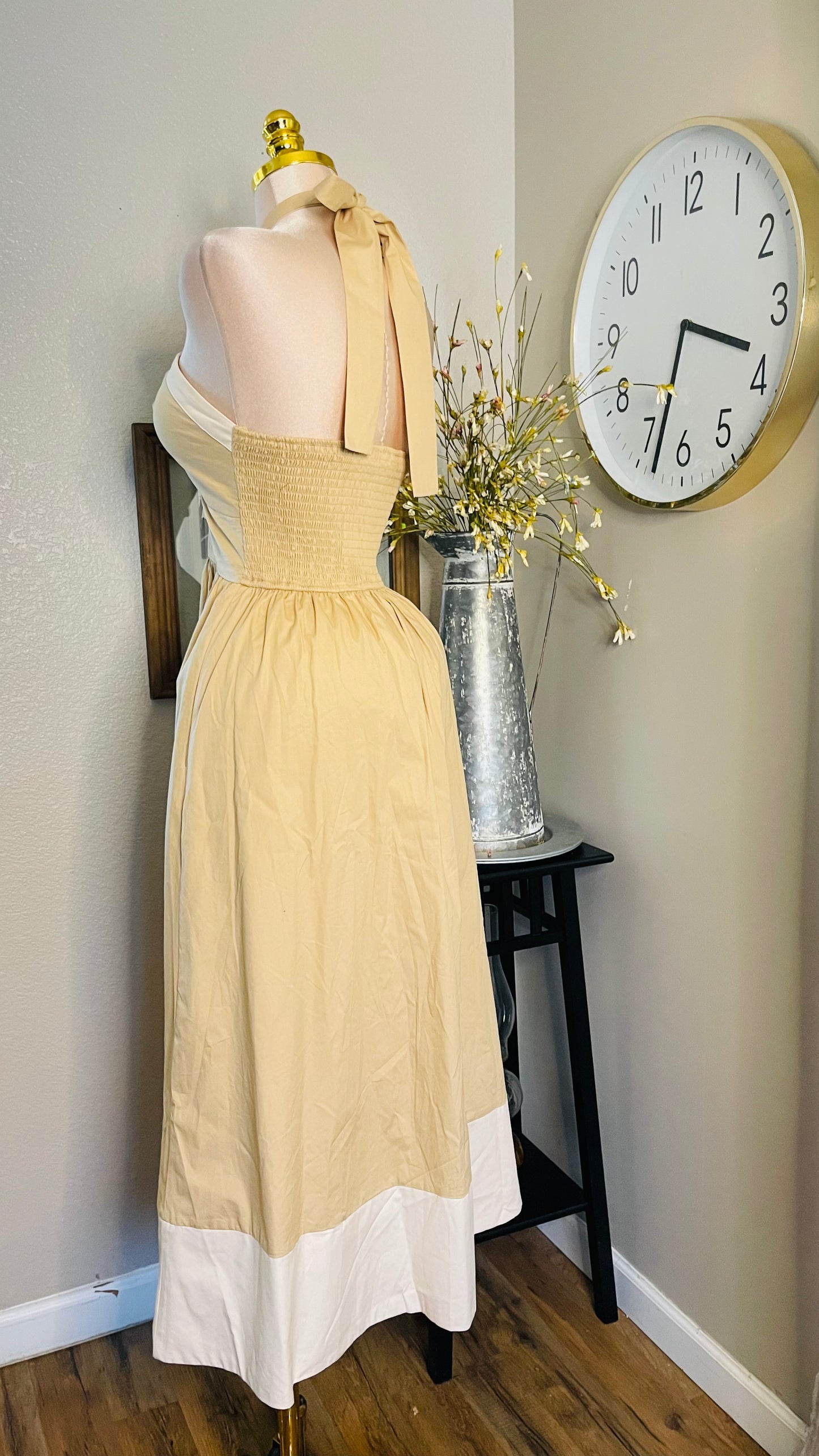 KHAKI CIRCULAR DRESS