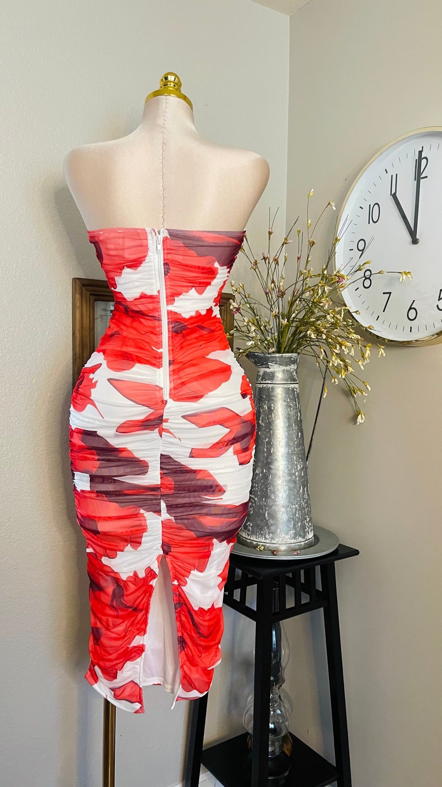RED FLOWERS DRESS