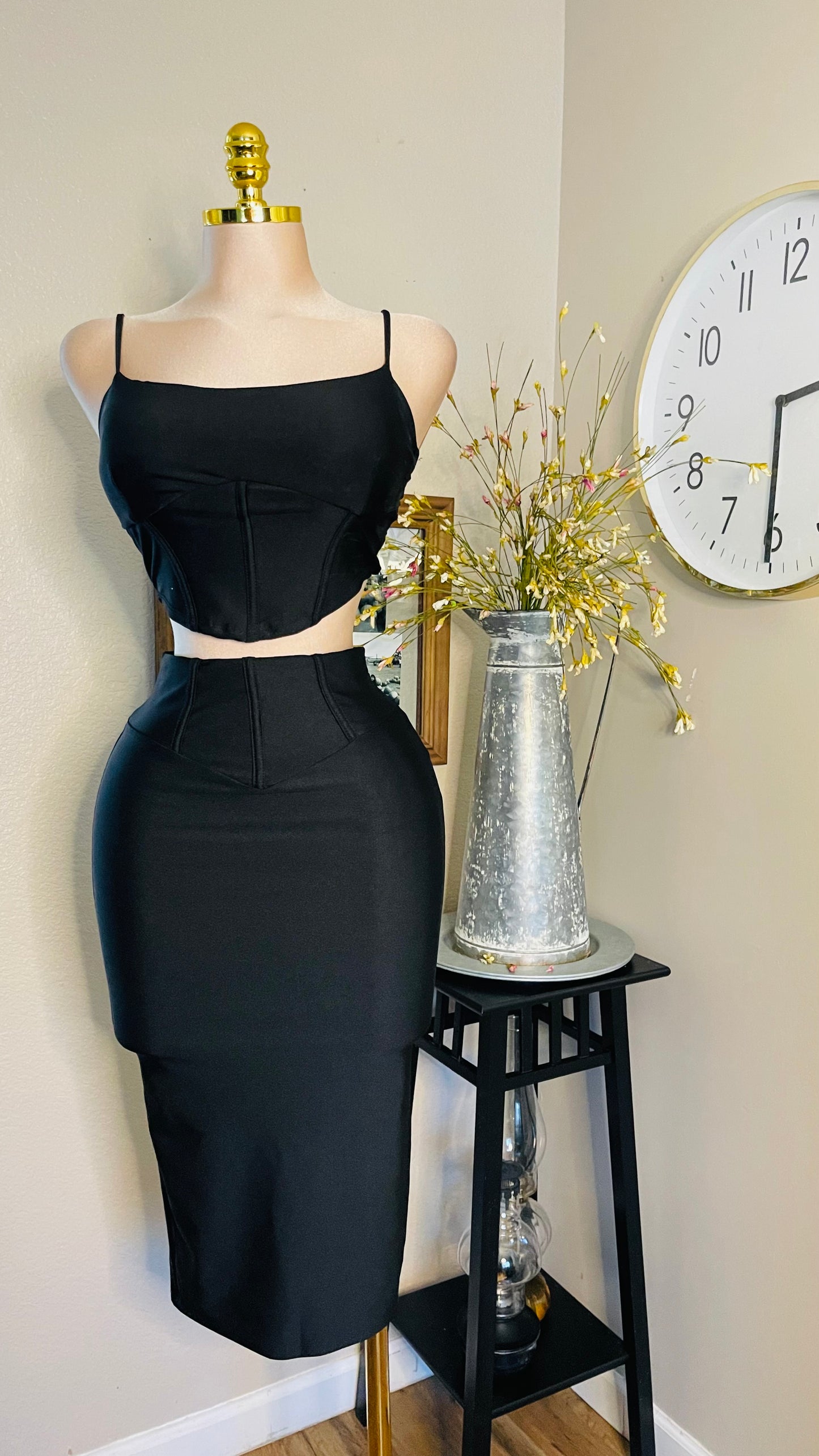 BLACK SET