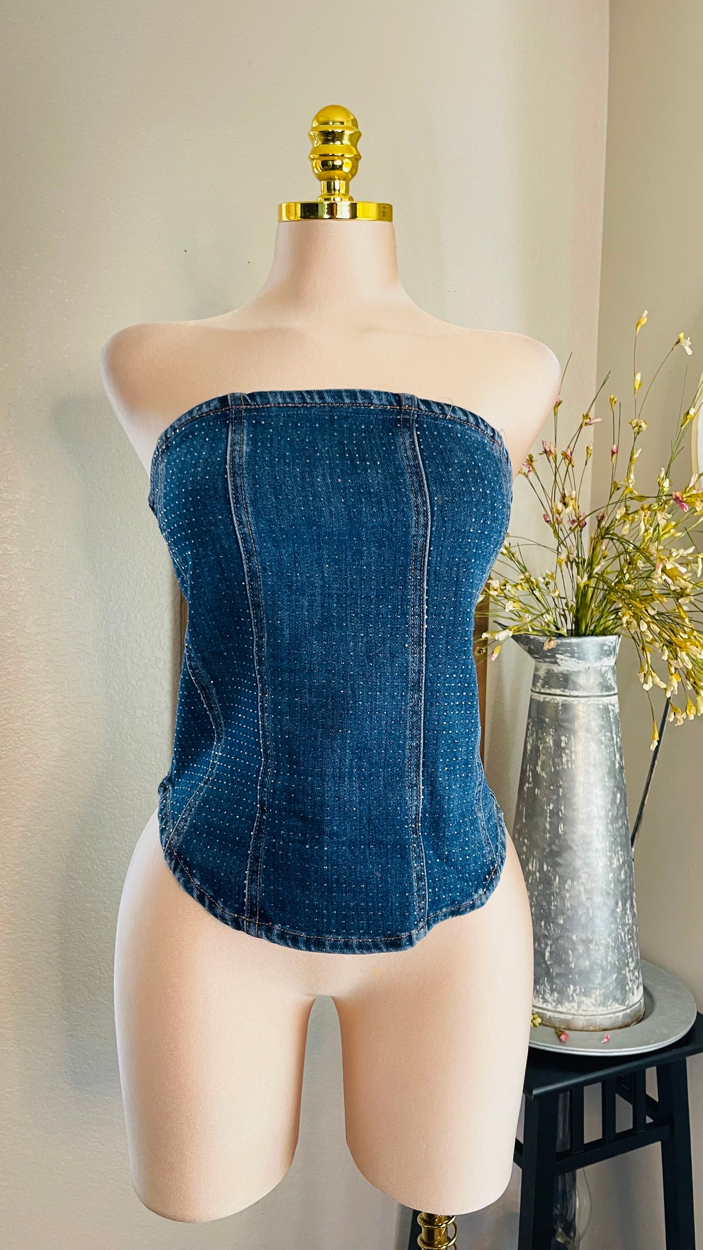 STRAPLESS DENIM TOP