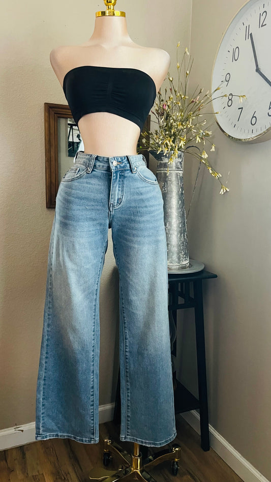 REGULAR FLARE JEANS