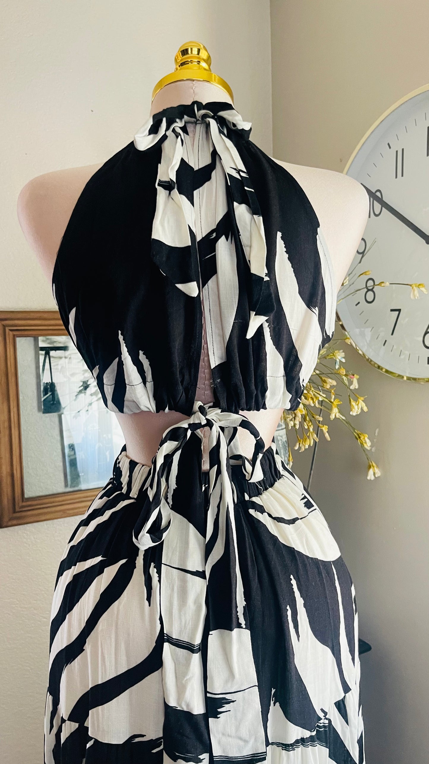BLACK FLORAL LONG DRESS