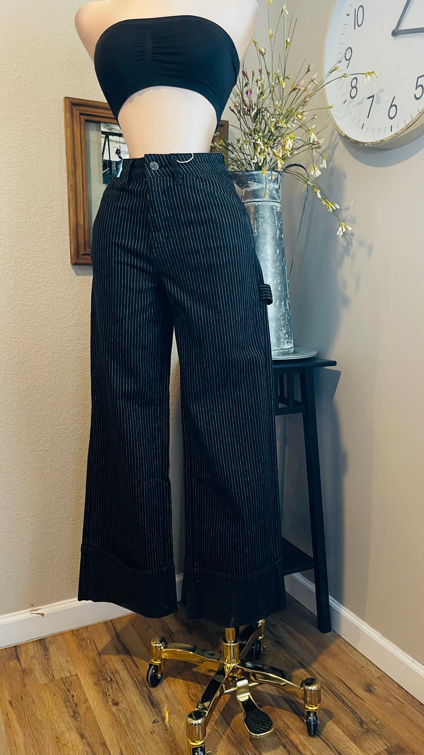 WHITE STRIPES PANTS