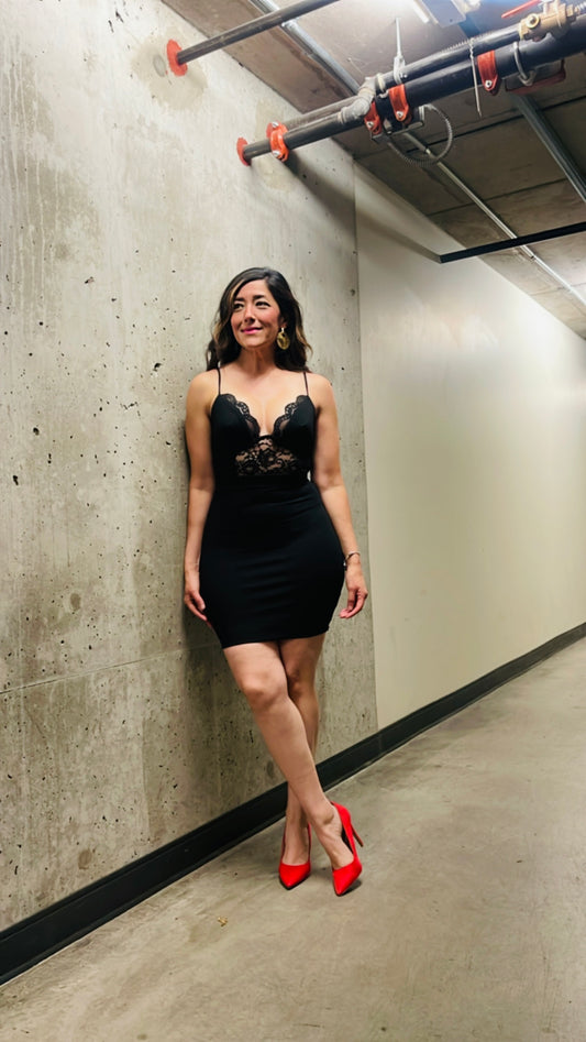 VESTIDO DE TIRANTES