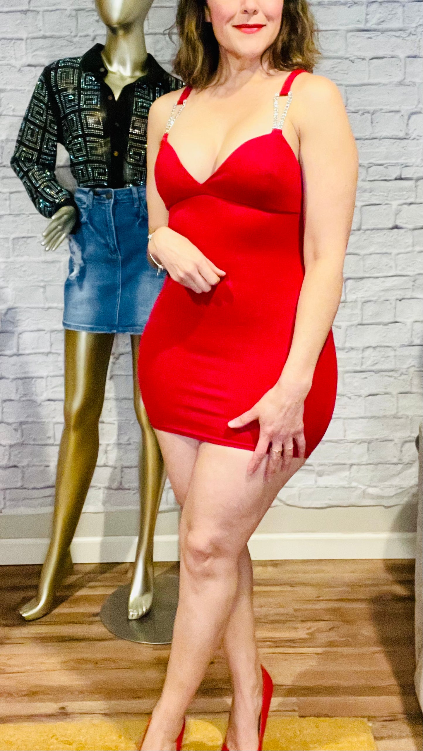 VESTIDO ROJO INTENSO