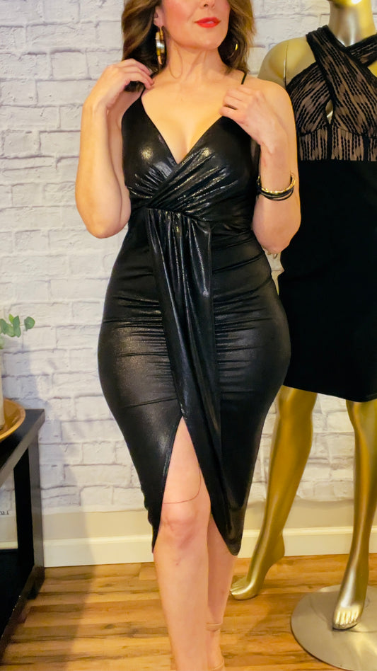 VESTIDO VINIL
